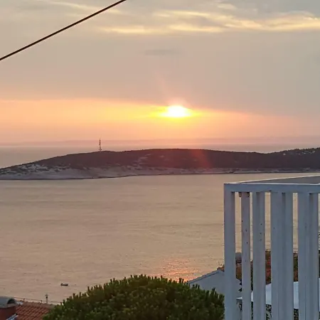 Modern Two Floors With A Beautiful View Appartamento *